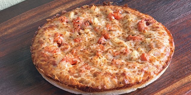 Original Pineapple Pizza