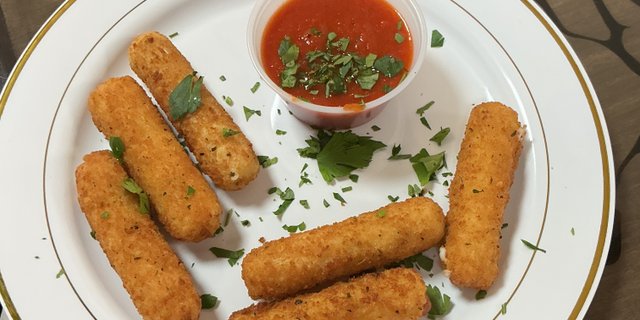 Mozzarella Sticks