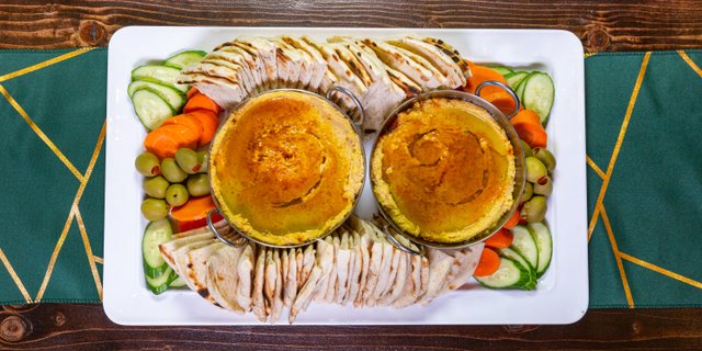 Hummus & Pita