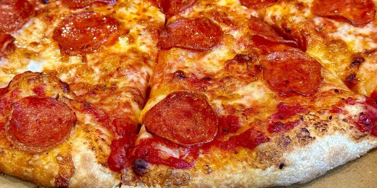 Sam's Pizza & Deli Cafe