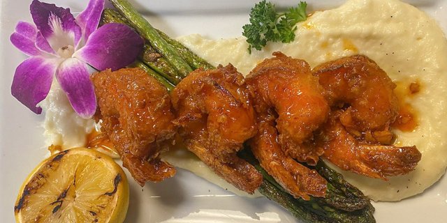 Creole Shrimp & Grits