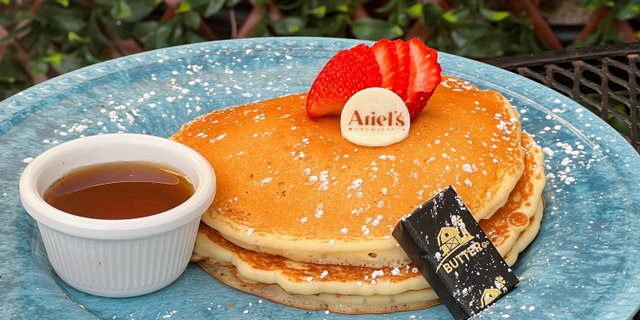 Short Stack Pancakes