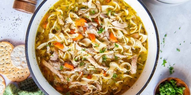 Fresh City Chicken Noodle Soup