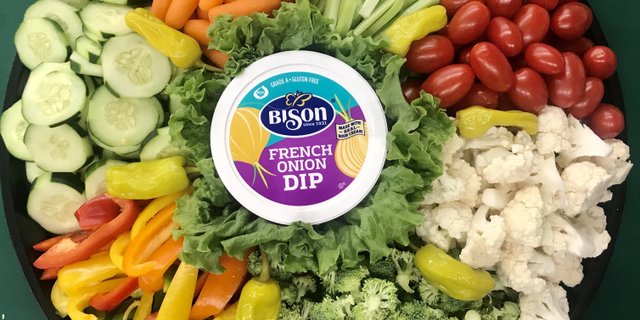 Veggie & Dip Tray