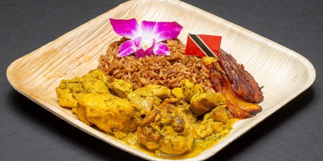 Curry Chicken w/ Pelau