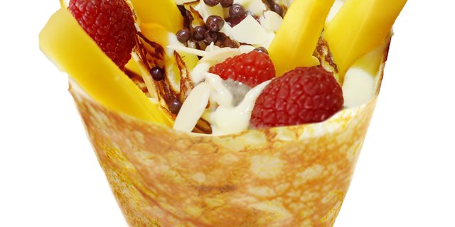 Mango Raspberries Crêpe