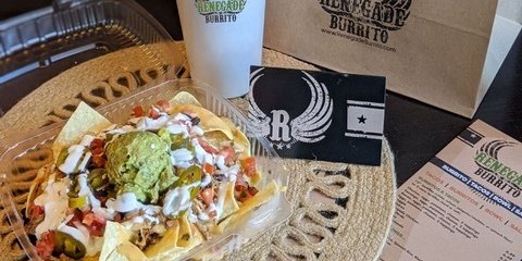 Deluxe Carnitas Nachos