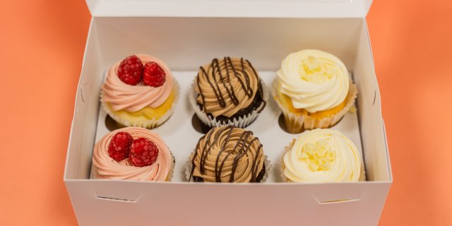 Half Dozen Cupcakes