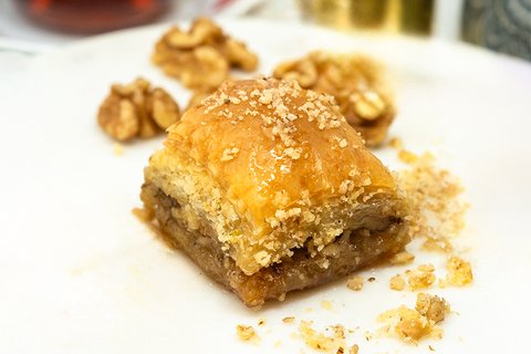 Square Slice Walnut Baklava