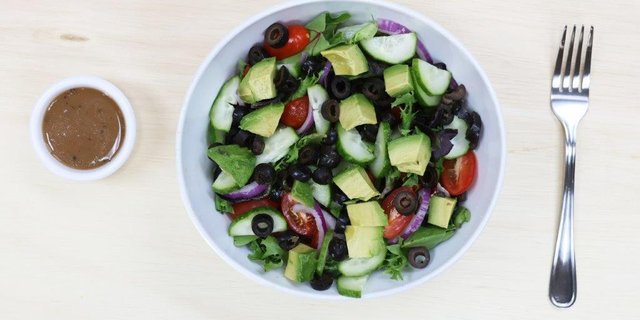 Individual California Salad