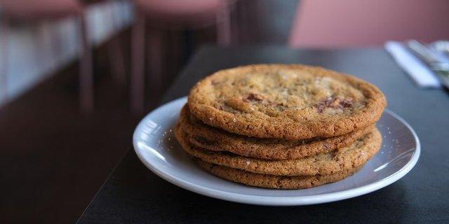 Chocolate Chip Cookie