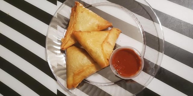 Chicken Samosas