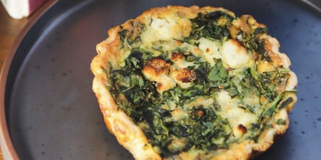 Spinach Feta Quiche 4-piece pack