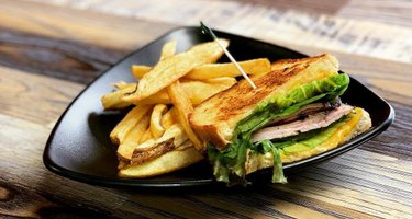 TJ's Cafe Restaurant