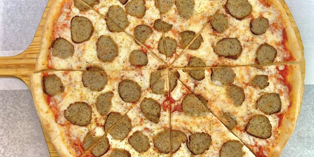 Meatball Pizza