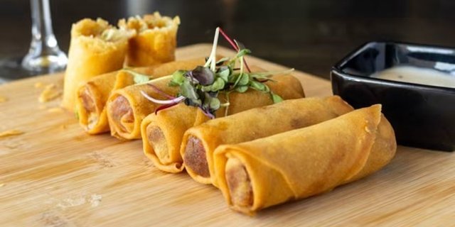 Mini Shrimp Egg Rolls
