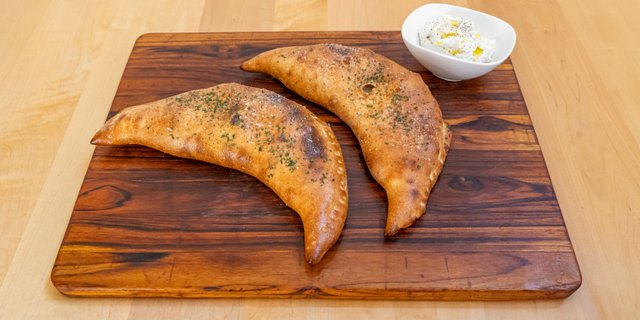 Traditional Calzone