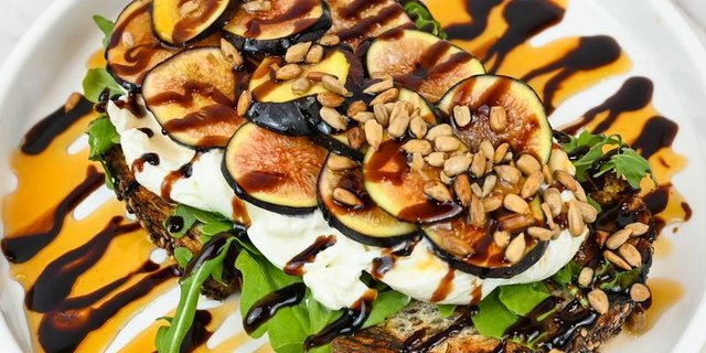 Burrata Toast