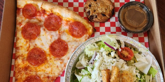 1-Slice Boxed Lunch