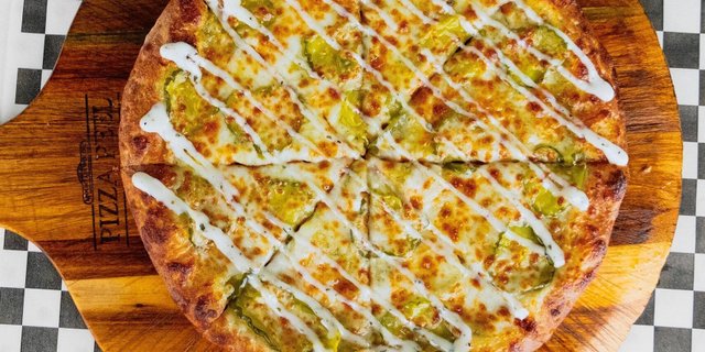 Omelette Breakfast Pizza