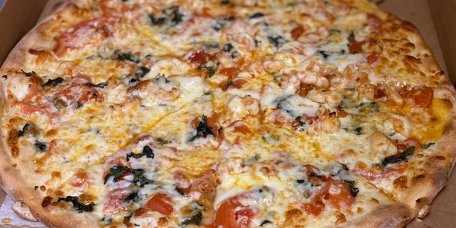 Shrimp Scampi Pizza