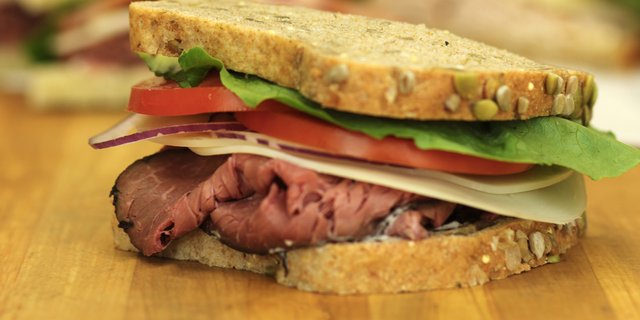 West Allis Roast Beef Sandwich