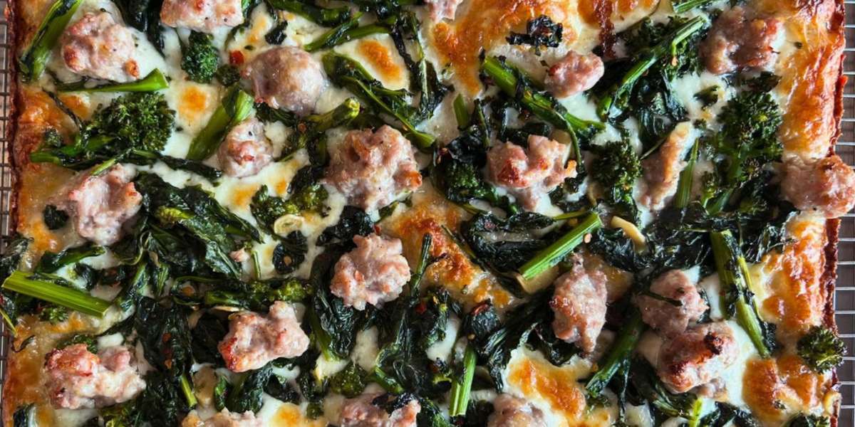 Nate’s Detroit Pizza