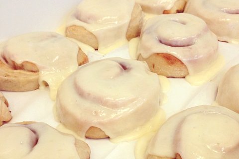 Old Skool Cinnamon Rolls
