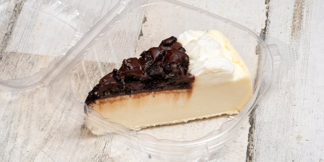 Black & White Mousse Cheesecake