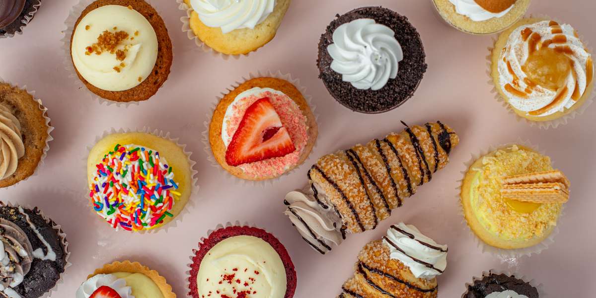 Lil Cakes and Creamery
