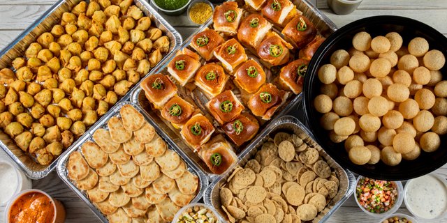 Finger Lickin' Street Food Package