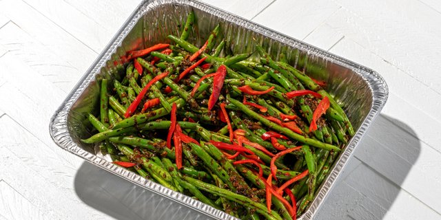 Charred Green Beans