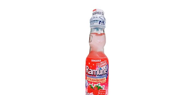 Ramune Strawberry Soda