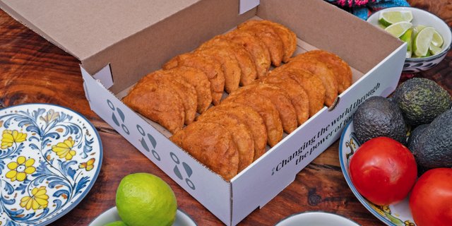 Empanada de Frijoles Y Queso