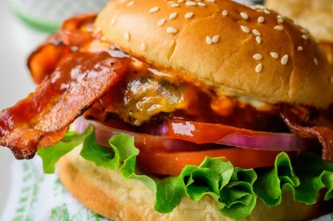 Bacon Cheddar Burger