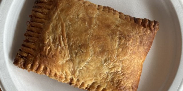 Bite-Sized Veg Puff Pastry Tray