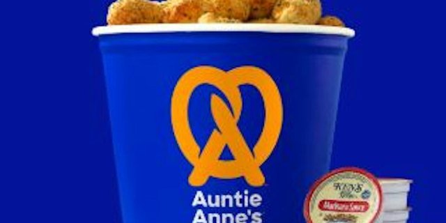 Mozzarella Stuffed Pretzel Nuggets Bucket