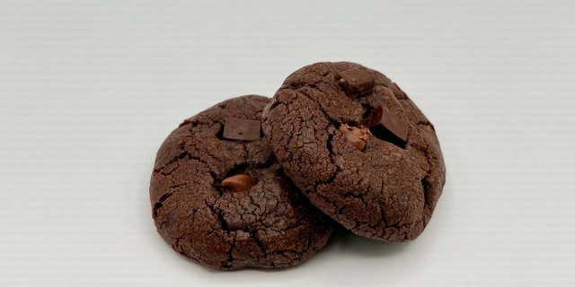 Mini Triple Chocolate Cookies