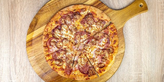 Meat Lover's Pizza