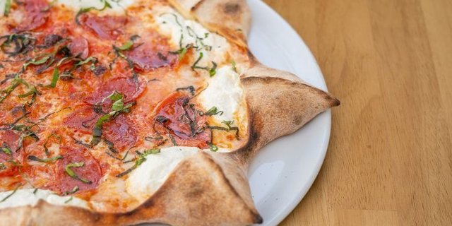 Star Luca 13" Pizza