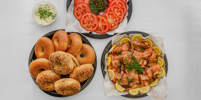Nova Lox & Bagels Platter