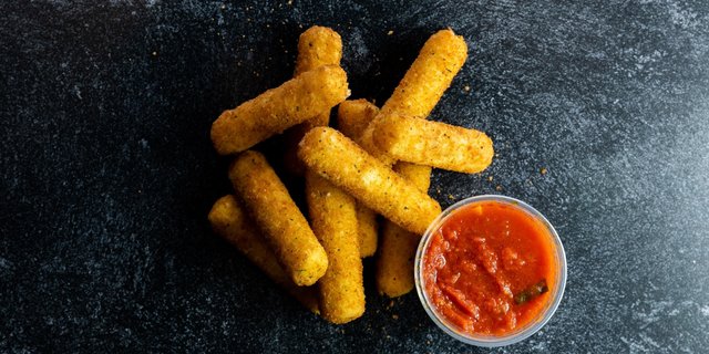 Mozzarella Sticks