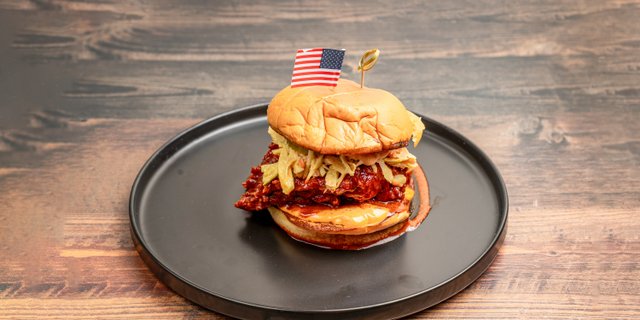 Nashville Hot Chicken Burger