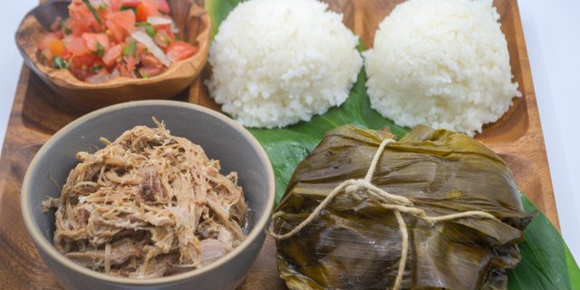 Lau Lau, Kalua Pig & Lomi