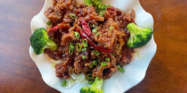 Beef & Broccoli