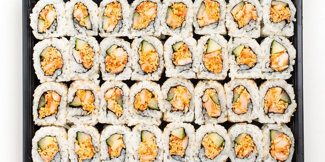 Spicy Shrimp Roll Tray