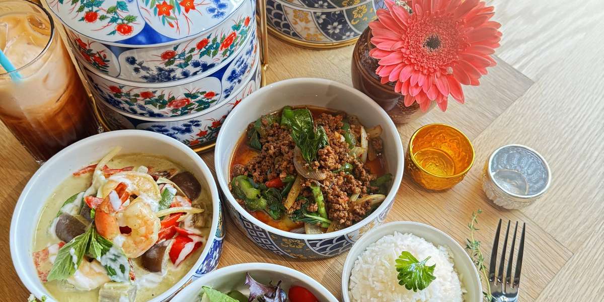 Paya Thai Kitchen