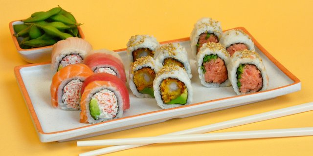 Rock & Rolls Sushi Box