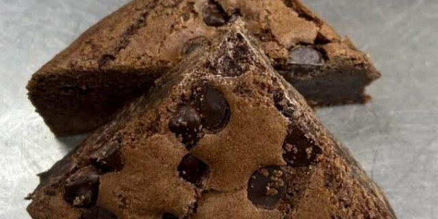 Chocolate Chip Brownies