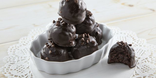 Cake Balls